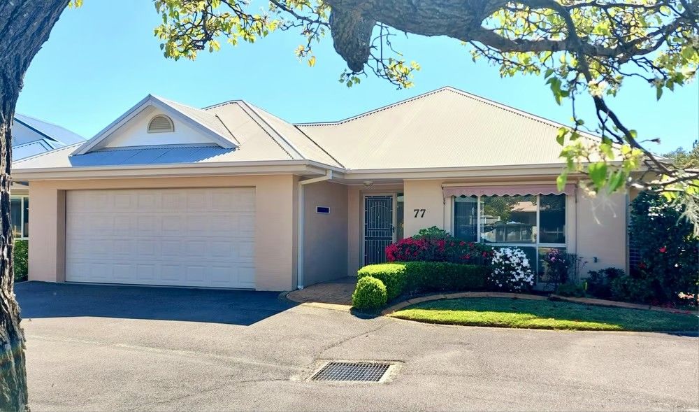 Contemporary and Modern 3 Bedroom Home - Sovereign Home 77