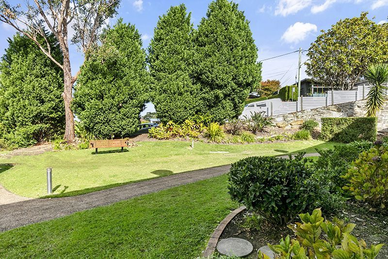 Fully refurbished studio apartment with chef-prepared meals and cleaning included.