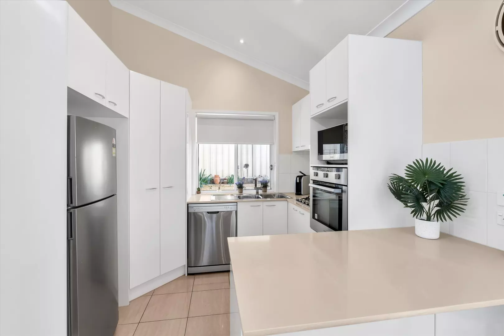 Home 81 Palm Lake Resort Truganina