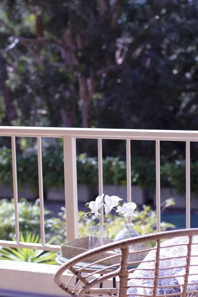 Refurbished One Bedroom Apartment with District Views