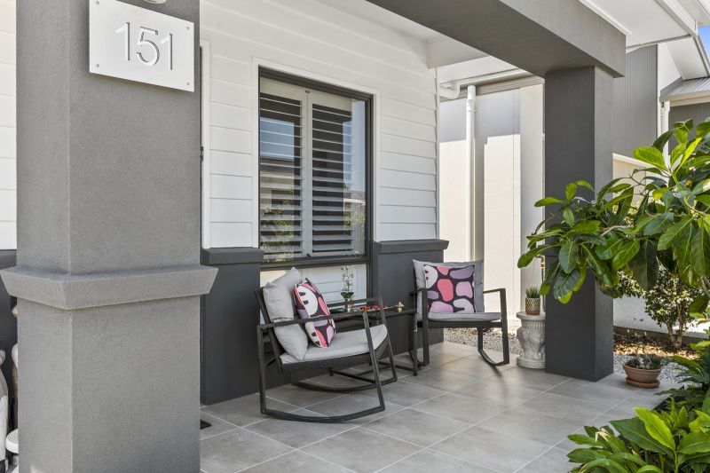 Site 151 - Established Kalbar