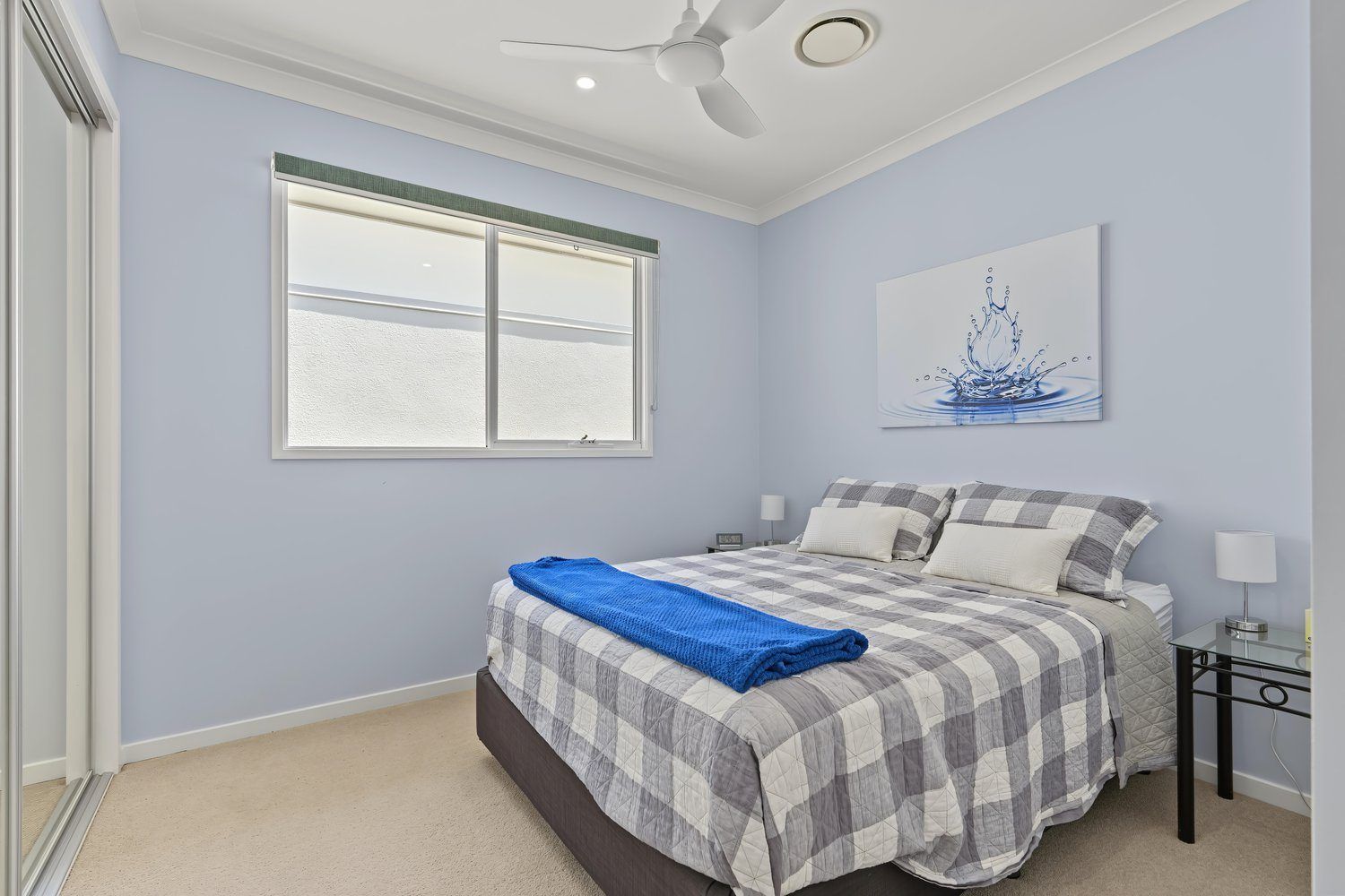 Corner Position, Premium Living
