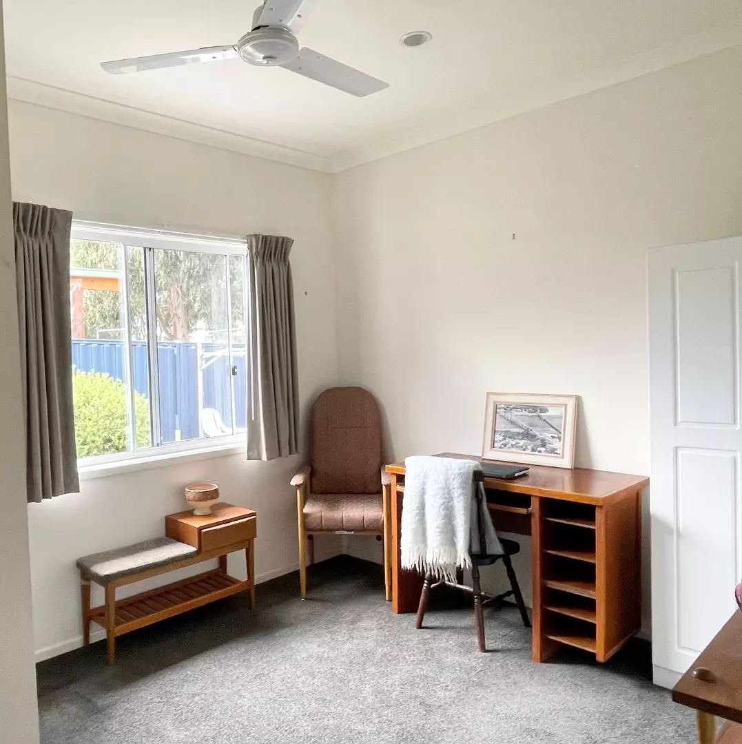 Turnkey home, ready for you to move in.