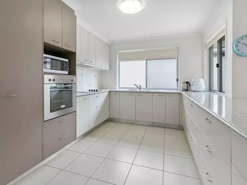 Perfect Downsizer in Secure Village Community