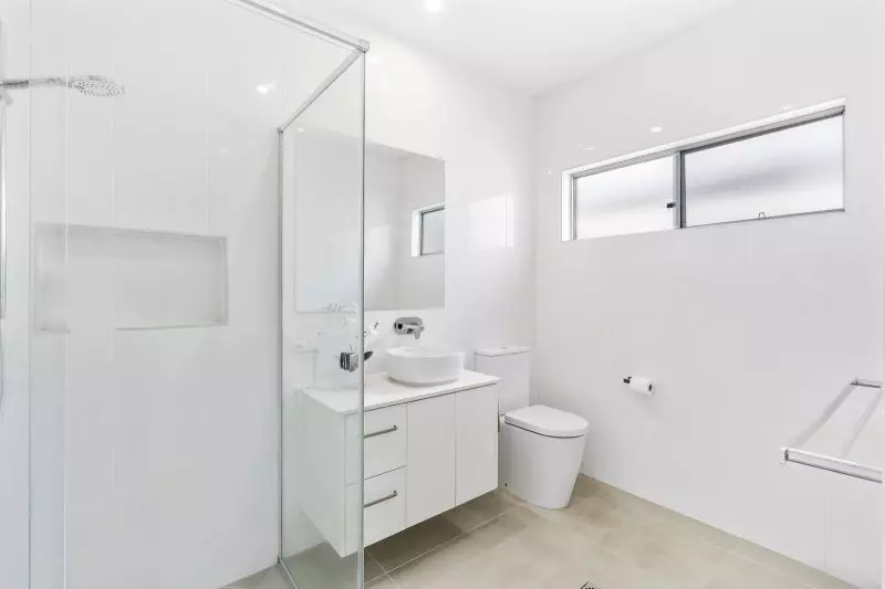 Site 491 - Established Berwick H5