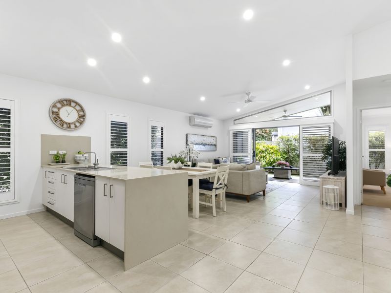 Corner Site and Light and Bright!