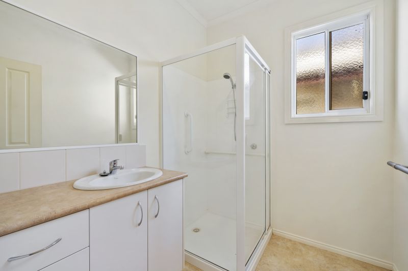 Be enchanted by this delightful home!