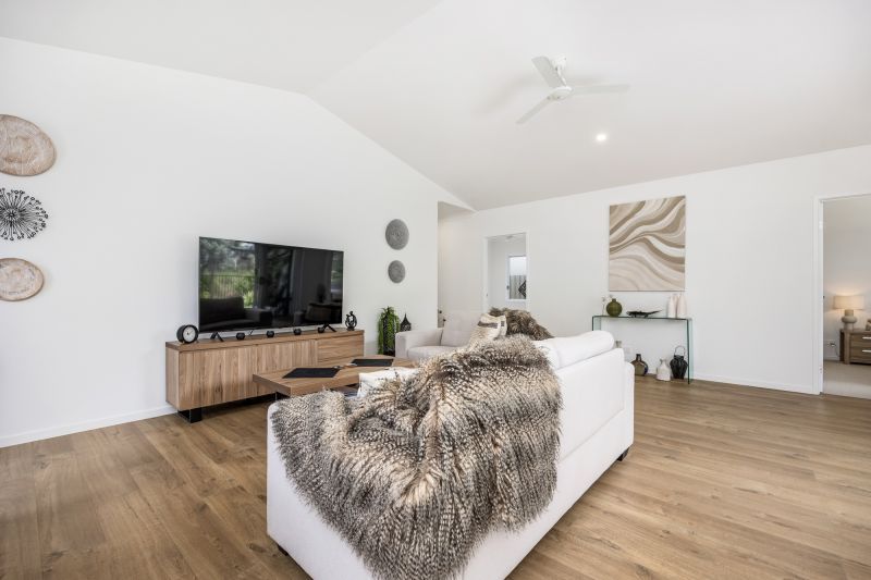 Tranquil Alfresco Outlook to Natural Bushland!