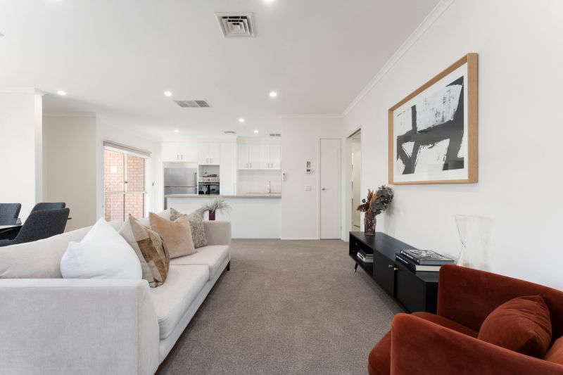 Perfectly located two-bedroom villa