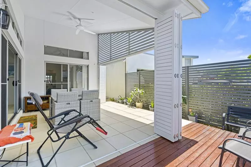 Site 163 - Established Atoll