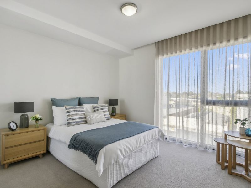 Bright, Spacious Apartment with Private Balcony in Prime Location