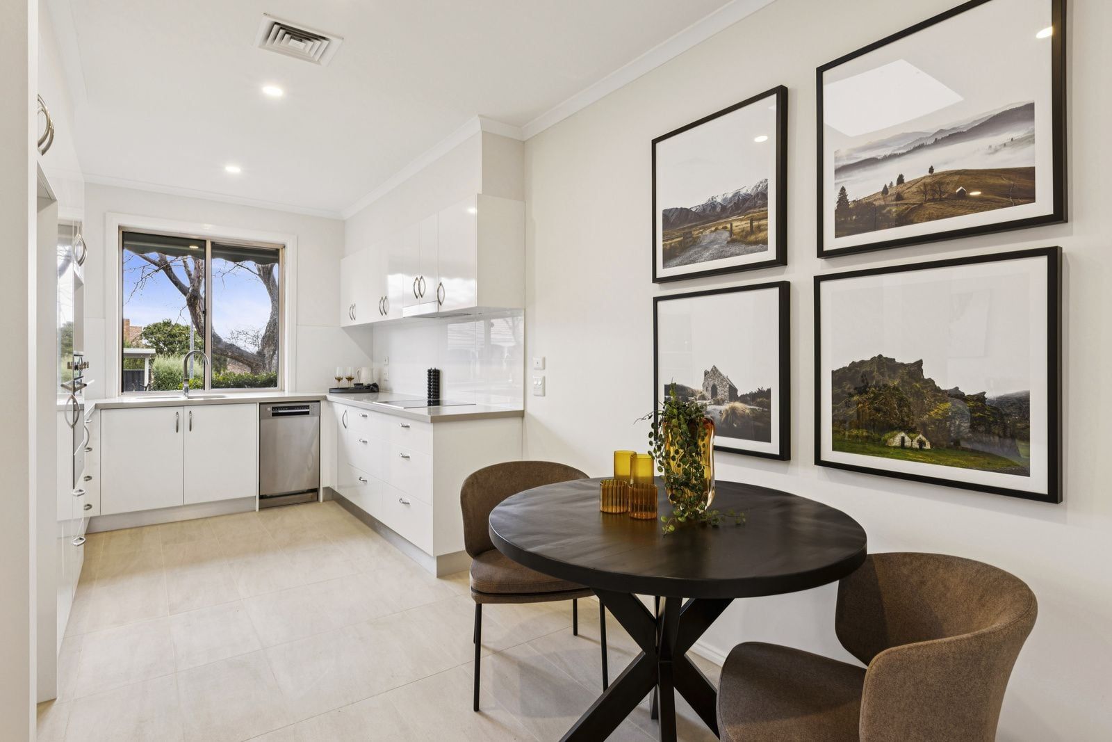 76/100 Station Street Burwood, VIC 3125