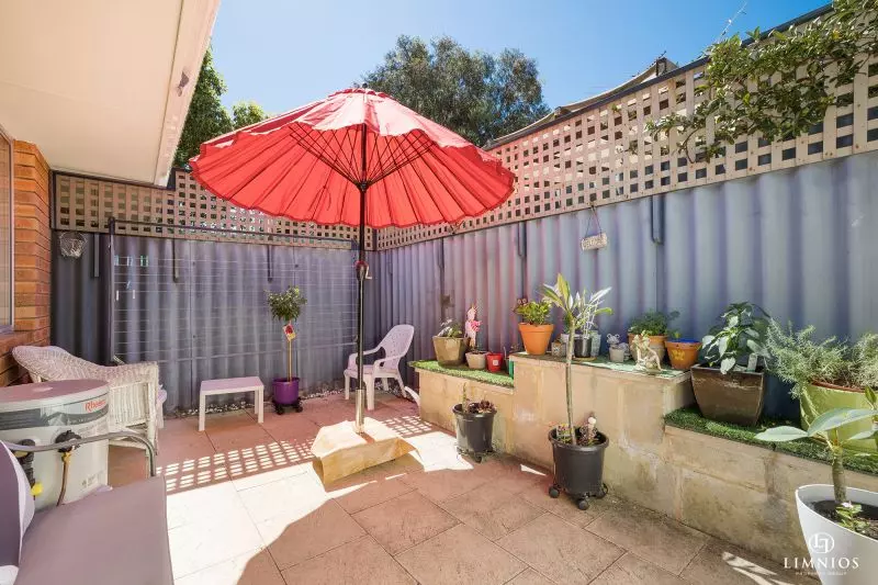 Pretty as a picture!