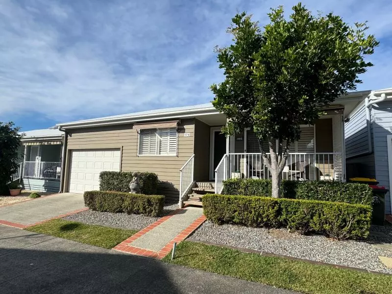 Site 174 (Pre-loved) Lake Munmorah Lifestyle Village