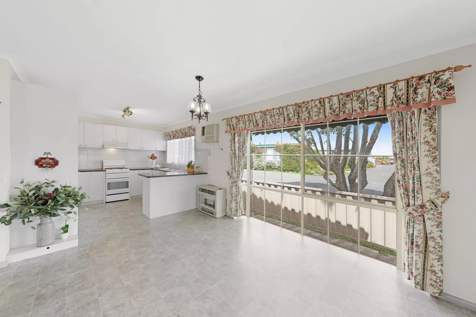 1 Pokolbin Court - Palm Lake Resort Willow Lodge