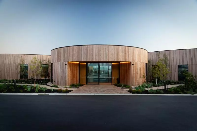 Lifestyle Communities Riverfield - This charming resale home won't last long!