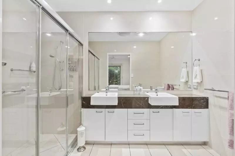 Site 63 - Established Flinders