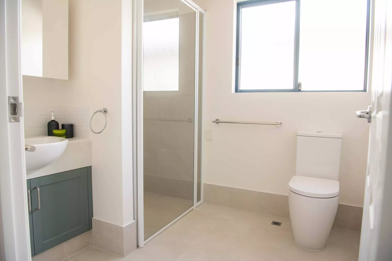 Superb 2 bedroom Independent Living Unit - Unit 37 Capecare Ray Village