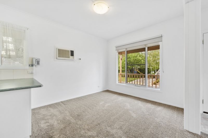 Delightful One-Bedroom Cottage