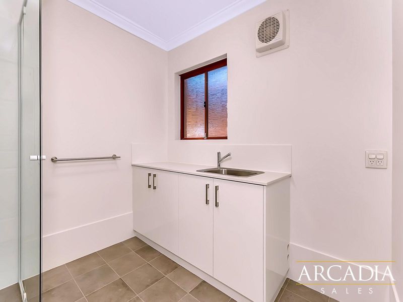 A beautifully renovated apartment is ready and waiting for you at Arcadia Waters Bicton.