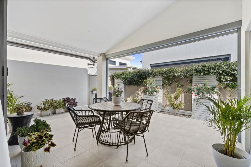 Site 186 - Established Atoll