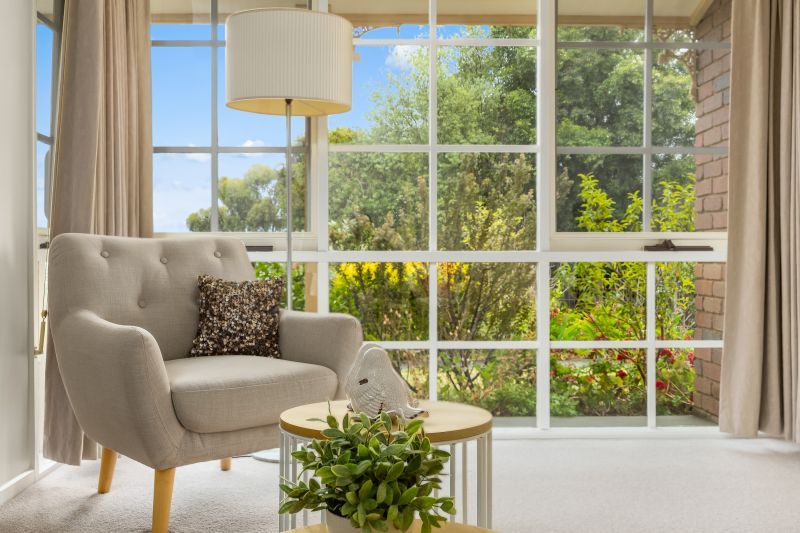 Stylish Refurbished Home in Lovely Garden Setting