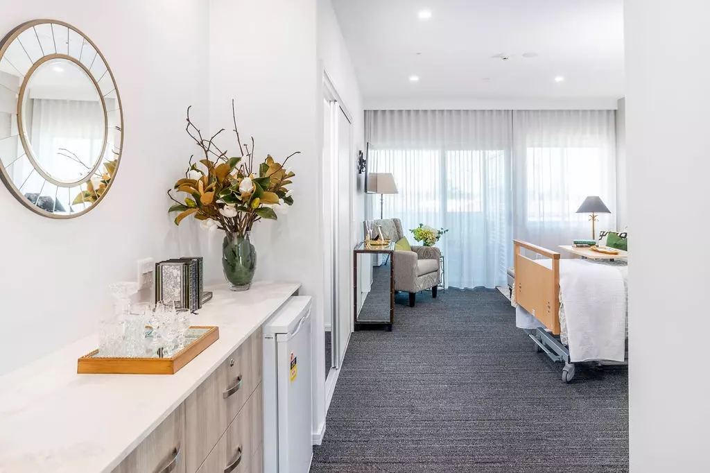 Superior Single Suite with Private Ensuite