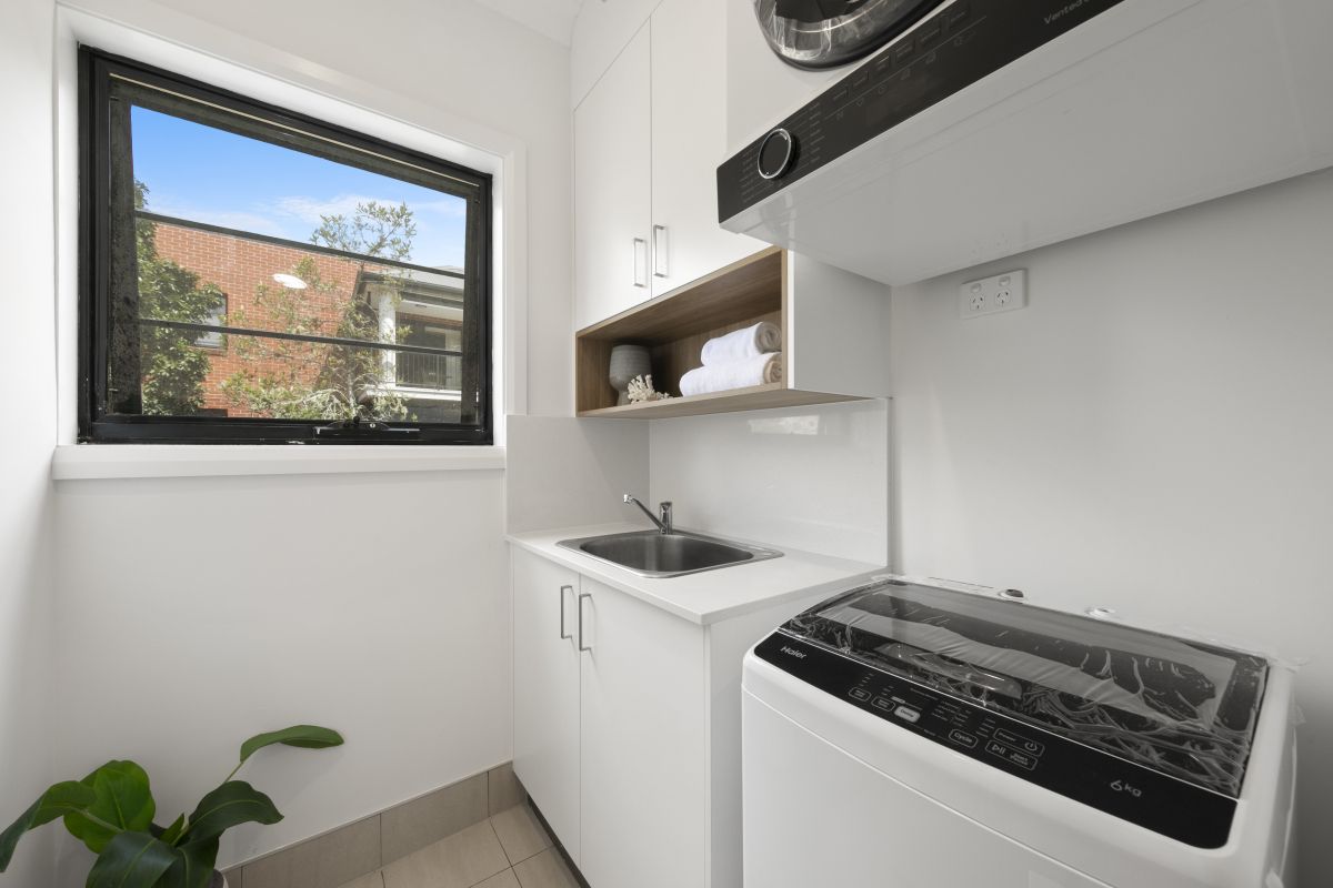 Apartment 2, 15 The Ridgeway, Lisarow