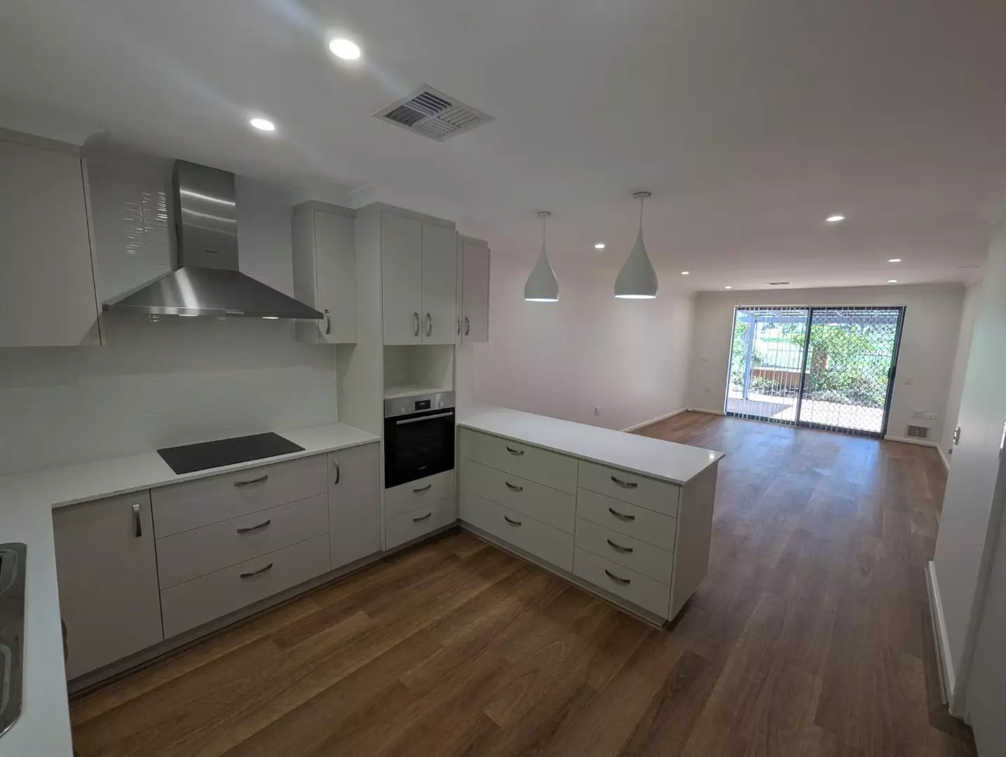 Newly Renovated Street Frontage Villa with Private Courtyard