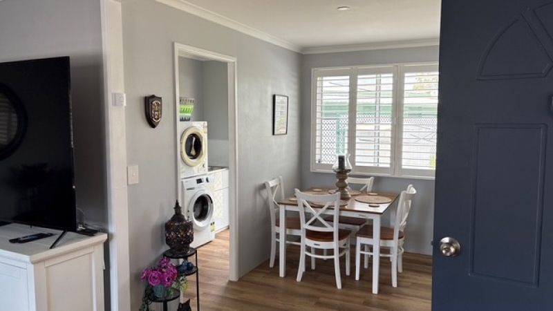 Freshly Renovated MOVE IN READY!!