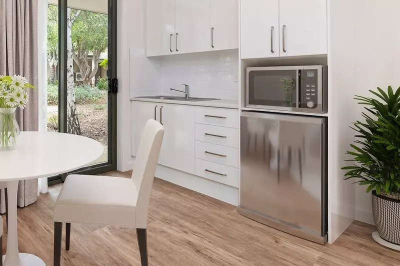 Enjoy a low maintenance lifestyle in a stylish, renovated serviced apartment