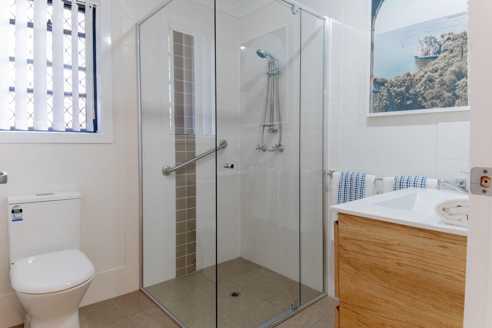 Villa 3 - Oak Tree Burpengary - 2 Bed + 1 Bath