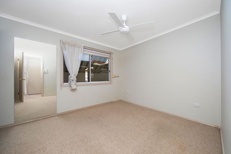 Cosy Two-bedroom Home with Enclosed Alfresco