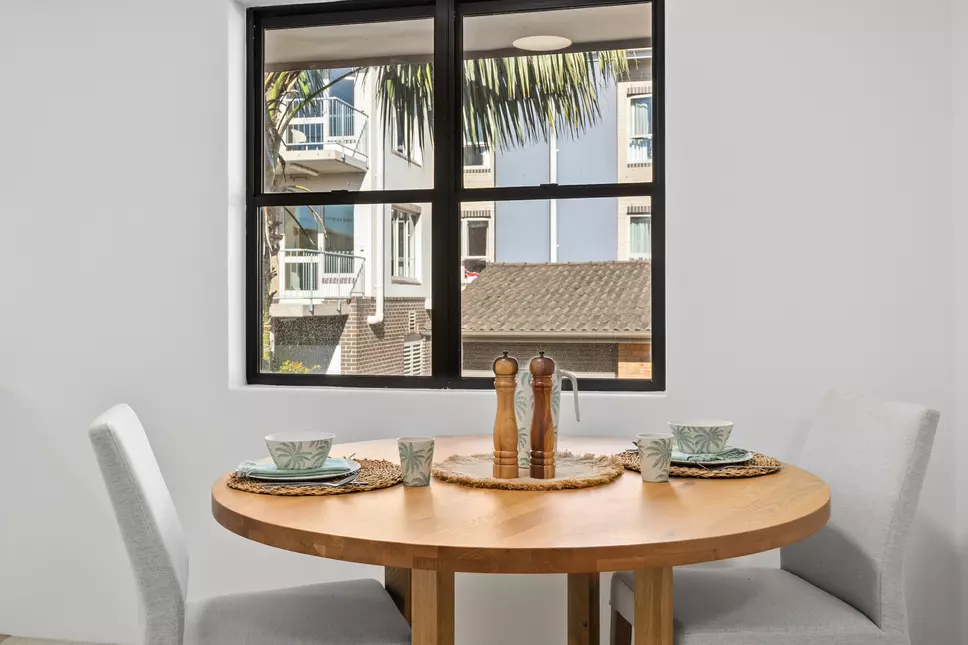 Spacious and Light-filled 2 Bedroom Home - Colooli 222