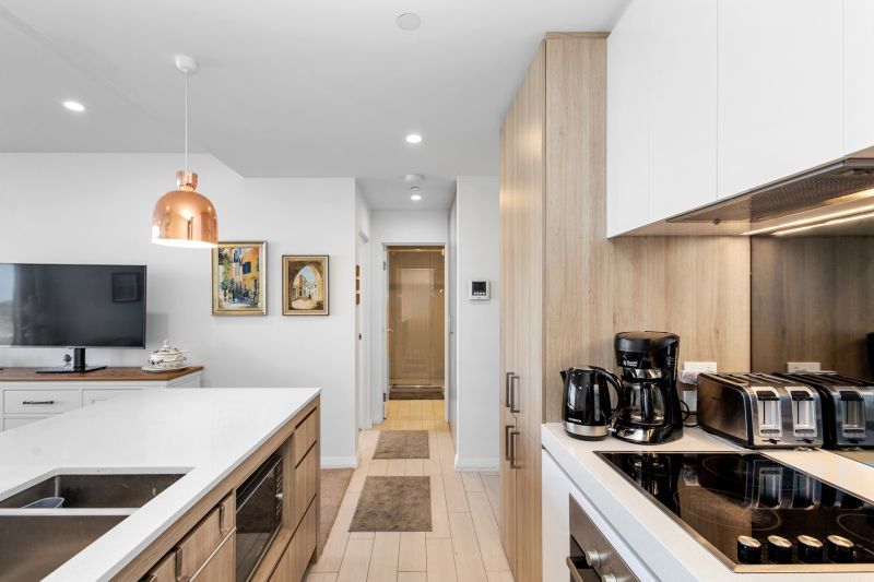 Stunning Views!! Lifestyle and Convenience!