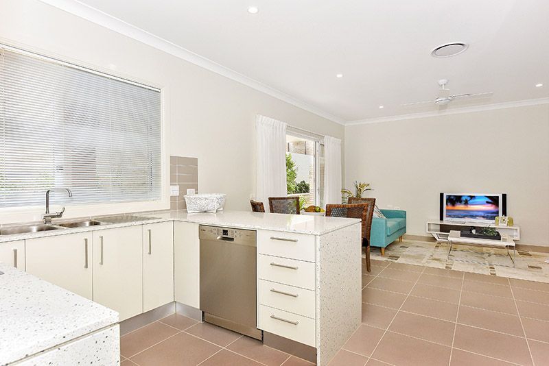 Centrally located villa with easy walk to all village facilities