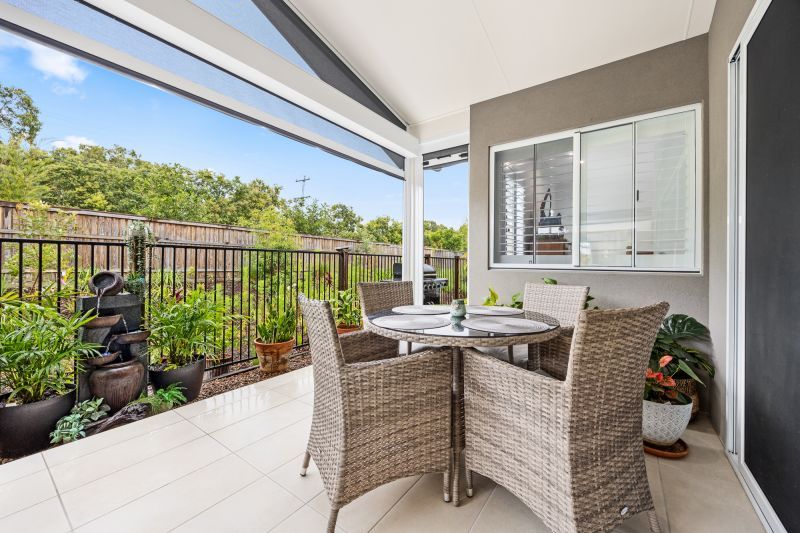 Modern Retreat with Private Alfresco Outlook