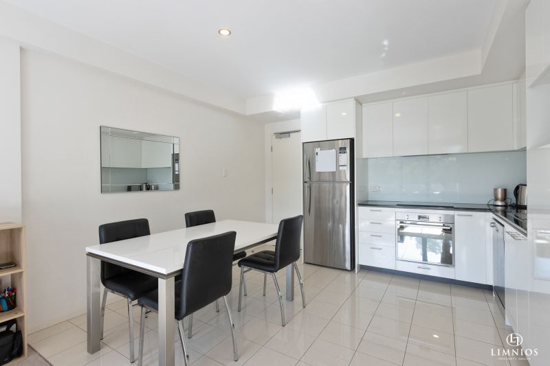 Lifestyle Investment On The City Fringe!