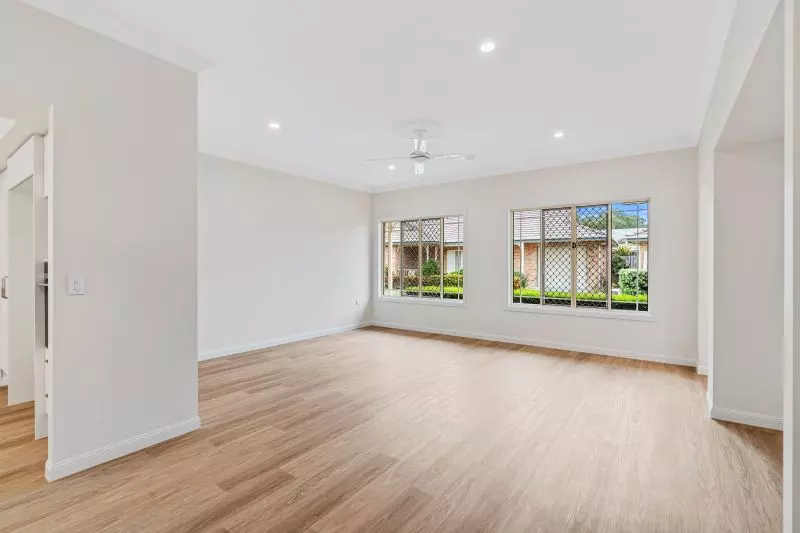 Spacious villa in a central location