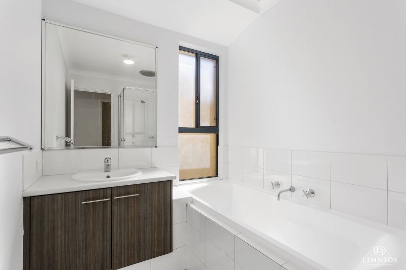 Amazingly Spacious Family Home!