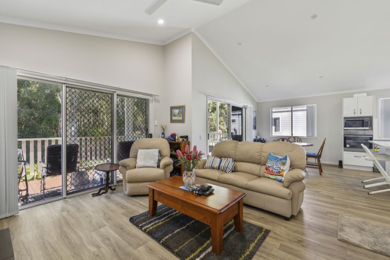 Tranquil Bushland Views