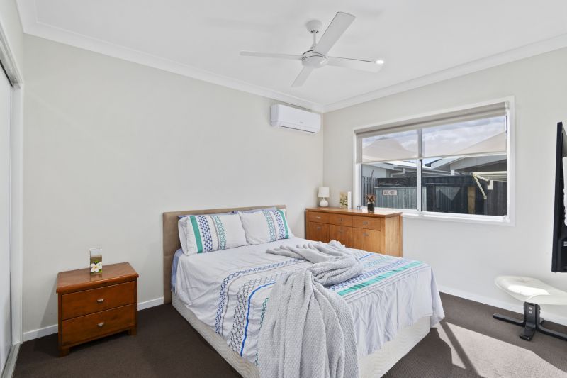 Sunny Position, Spacious Backyard - MOTIVATED SELLER!