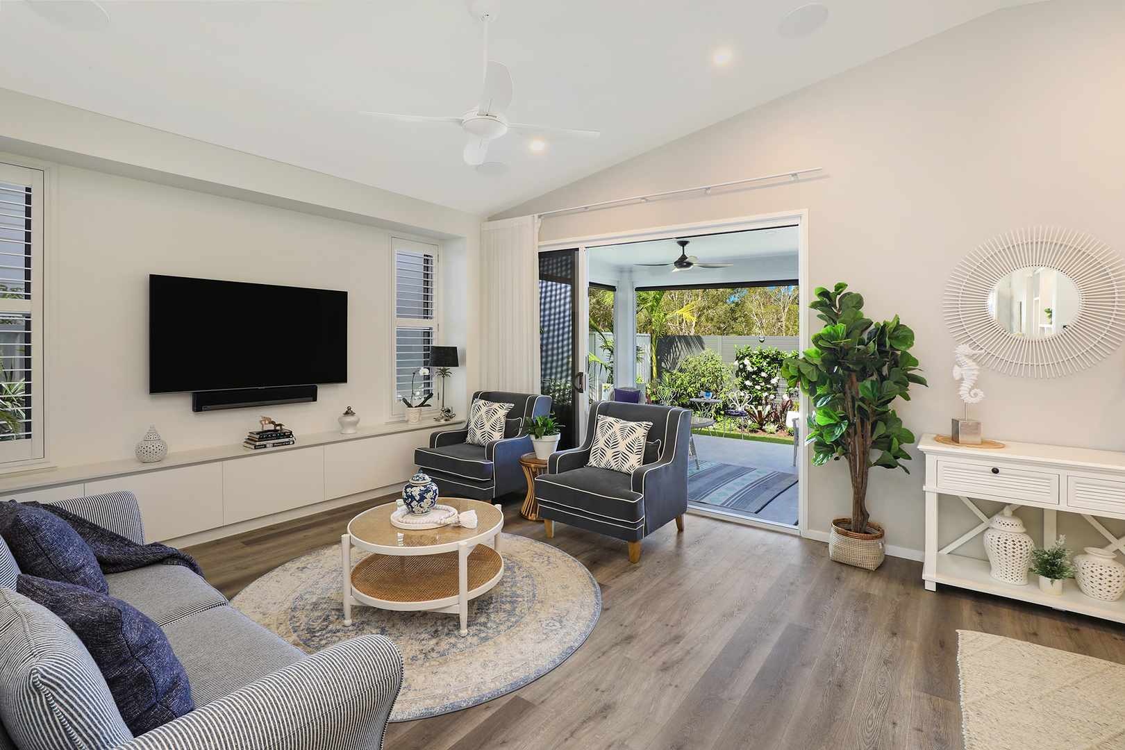 V22 GemLife - Turn the Dream into Reality!