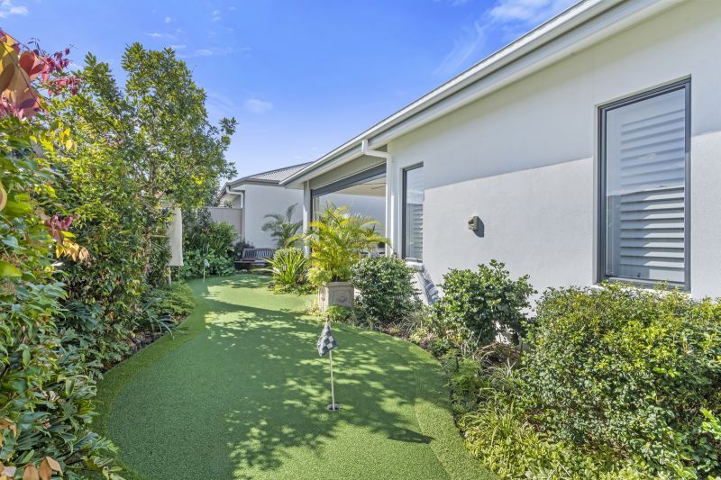 Site 502 - Established - Sunningdale G3