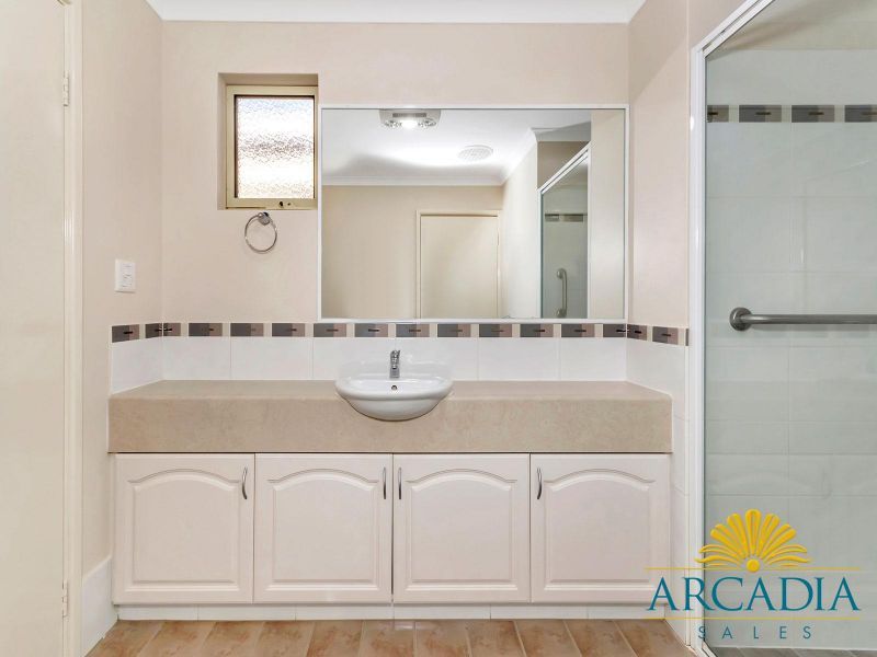 ARCADIA WATERS MANDURAH - Special Design 2 bedroom, Semi-Ensuite Bathroom