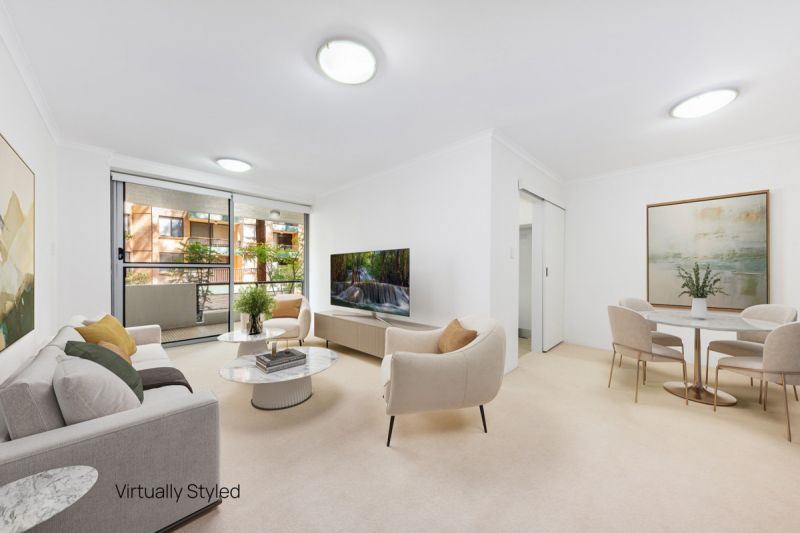 Renovated Apartment with Garden Outlook