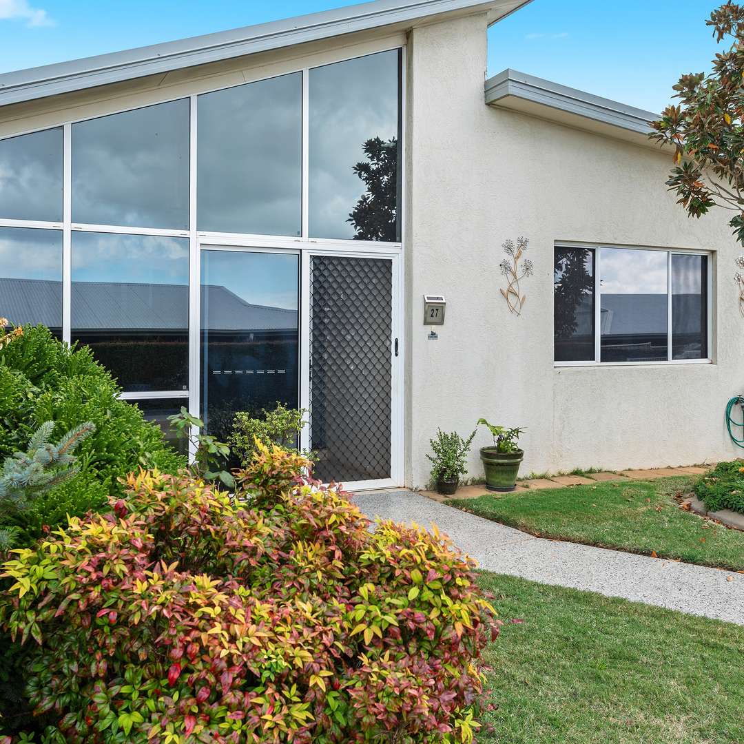 "MONTANA"- Bright, Open Plan Living