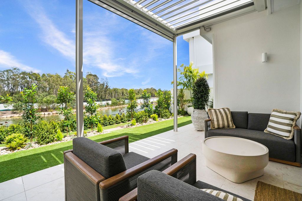 House 227 by Palm Lake Resort Pelican Waters