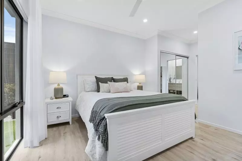 Site 115 - Established Bronte