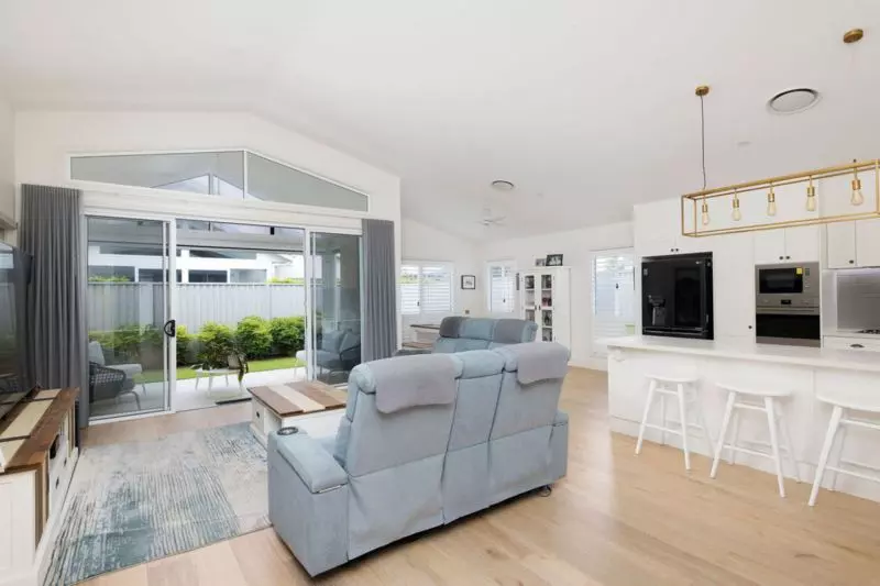 Premium Lifestyle - Private Corner Vantage